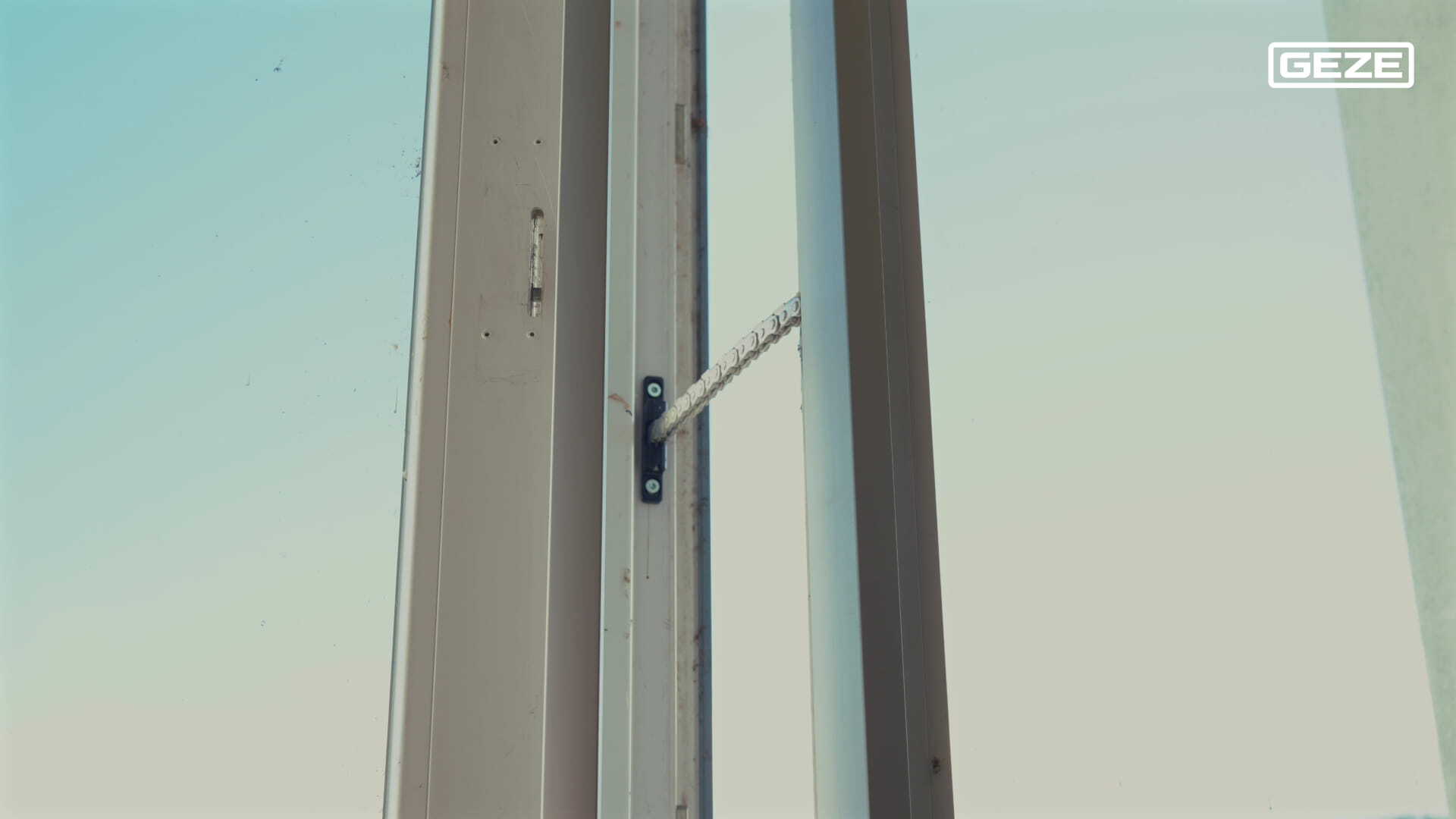 Brandschutz, RWA, Planung Rauch- und Wärmeabzug Kette GEZE